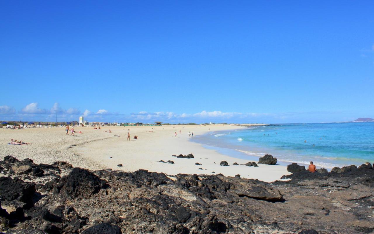 Auberge de jeunesse Claro à Corralejo Extérieur photo